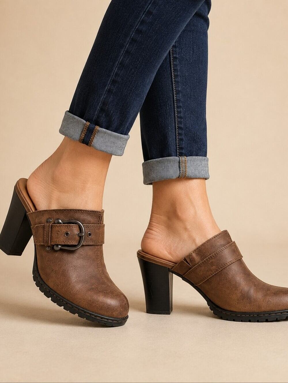 b.o.c. Brown Leather Buckle Mule Clogs Block Heel EU 39 US 8 S4243